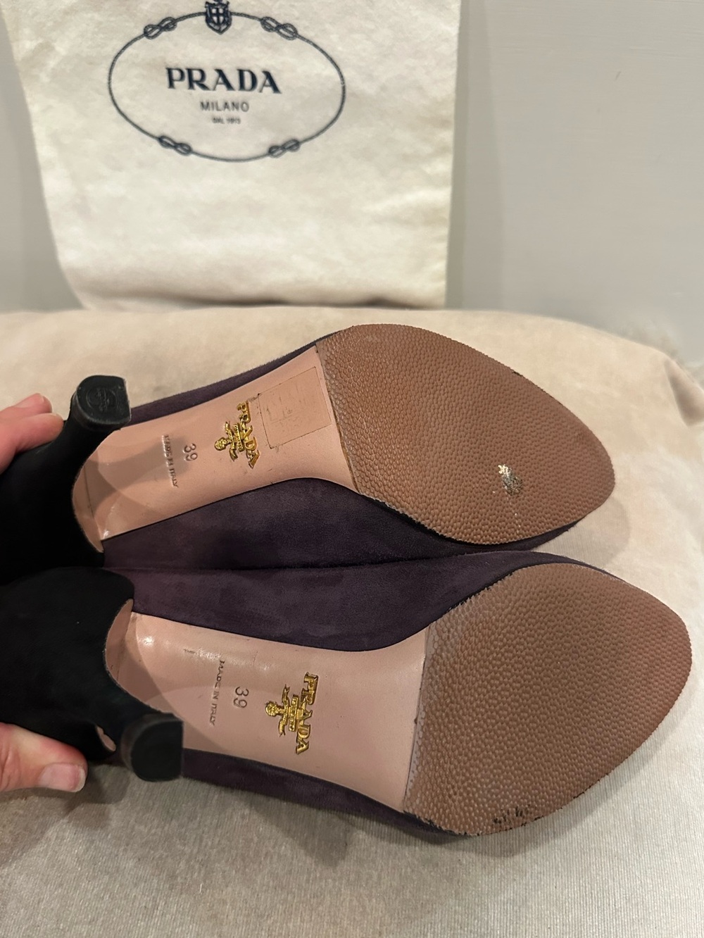 Prada Pumps purple & black heels - Picture 8 of 9